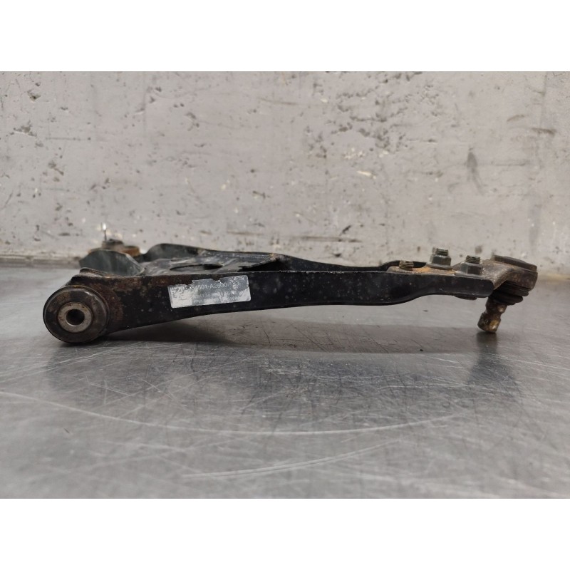 Recambio de brazo suspension inferior delantero derecho para hyundai i30 (gd) 1.6 crdi referencia OEM IAM 4501A2600  
