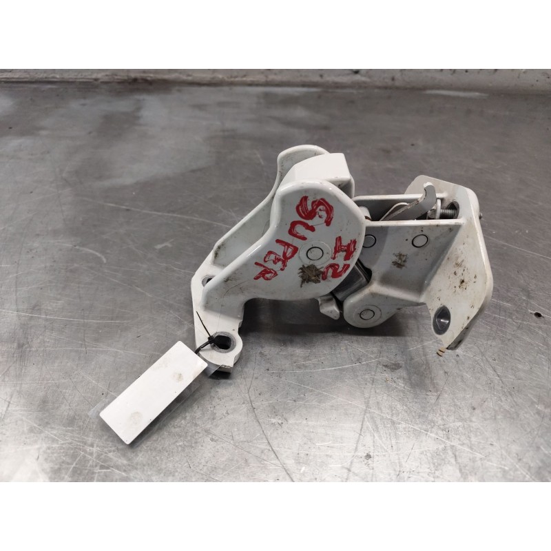 Recambio de bisagra puerta delantera izquierda para renault trafic iii furgoneta (fg_) 2.0 dci 120 (fgmn) referencia OEM IAM   