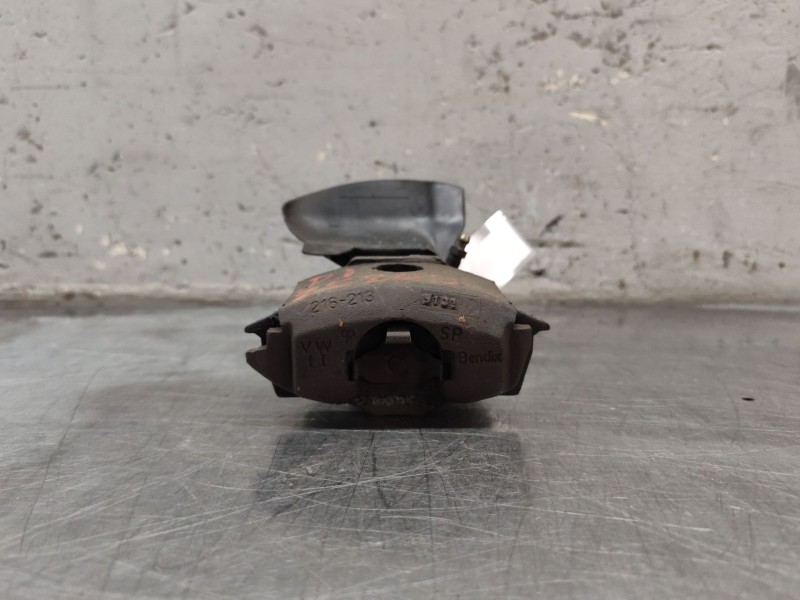 Recambio de pinza freno delantera izquierda para volkswagen polo berlina (6n1) básico referencia OEM IAM 216213  