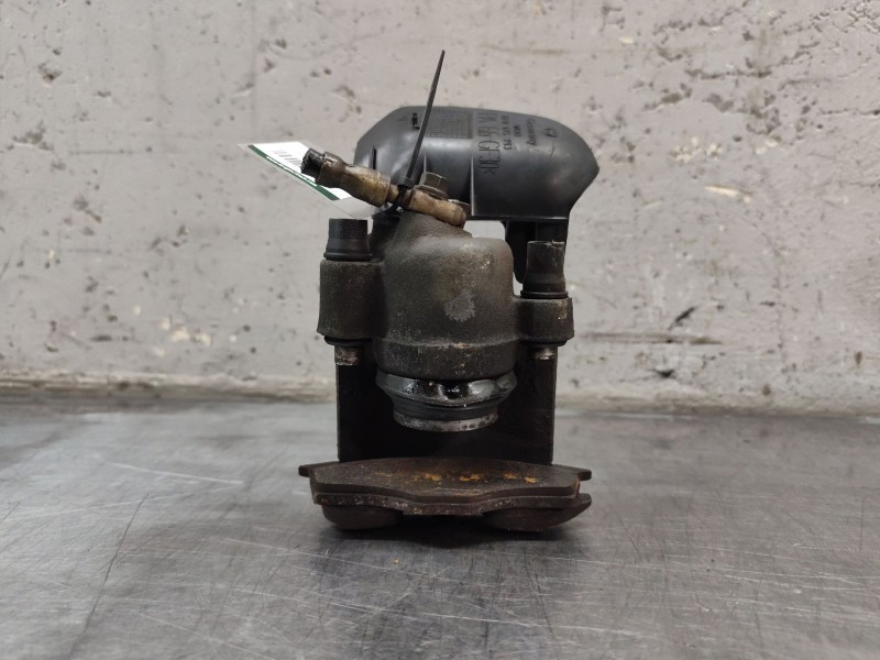 Recambio de pinza freno delantera izquierda para volkswagen polo berlina (6n1) básico referencia OEM IAM 216213  