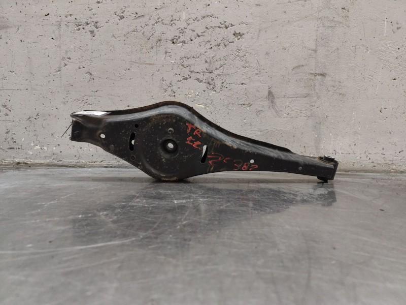 Recambio de brazo suspension inferior trasero izquierdo para volkswagen golf vi (5k1) 2.0 tdi referencia OEM IAM   