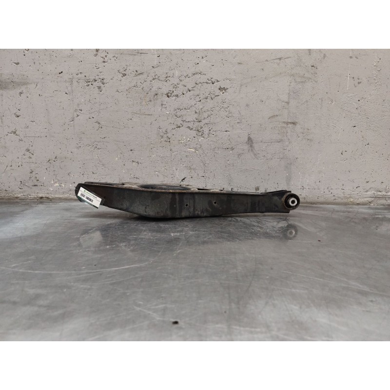 Recambio de brazo suspension inferior trasero izquierdo para volkswagen golf vi (5k1) 2.0 tdi referencia OEM IAM   