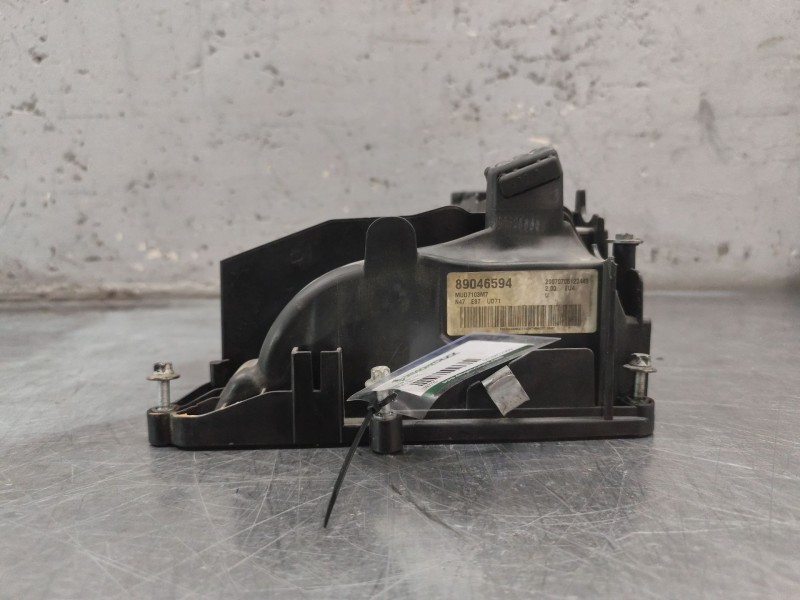 Recambio de tapa balancines para bmw 1 (e81) 118 d referencia OEM IAM 0928402069  