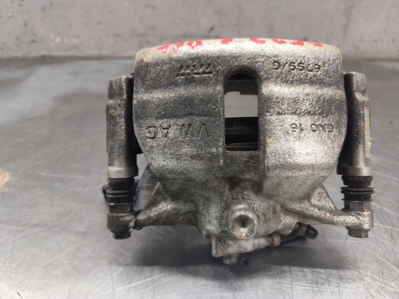 Recambio de pinza freno delantera derecha para audi q3 (f3b) 35 tdi quattro referencia OEM IAM   