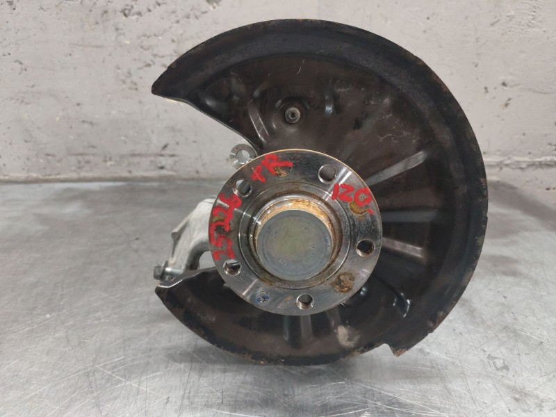 Recambio de mangueta trasera izquierda para audi q3 (f3b) 35 tdi quattro referencia OEM IAM   