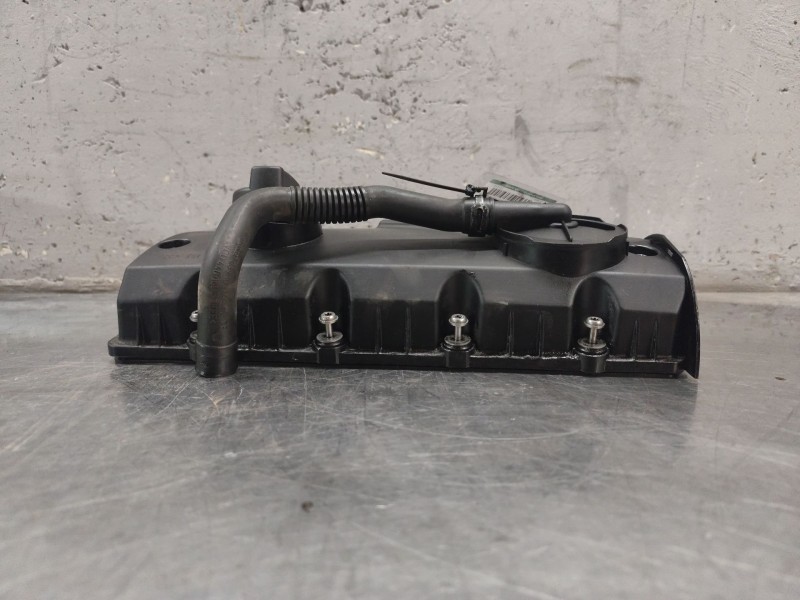 Recambio de tapa balancines para volkswagen caddy ka/kb (2k) 2.0 sdi referencia OEM IAM 038103475  