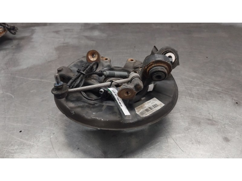 Recambio de mangueta trasera izquierda para bmw 1 (e81) 118 d referencia OEM IAM   