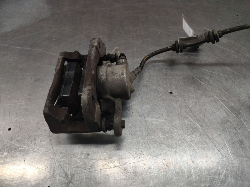 Recambio de pinza freno delantera derecha para bmw 1 (e81) 118 d referencia OEM IAM   
