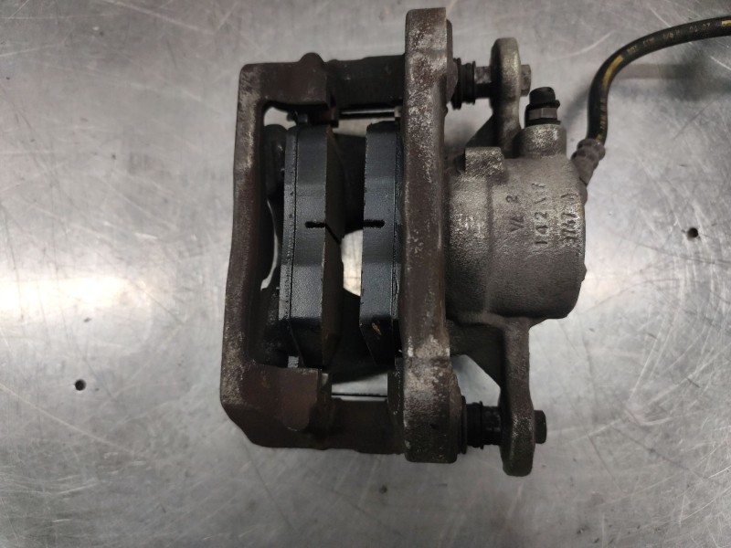 Recambio de pinza freno delantera derecha para bmw 1 (e81) 118 d referencia OEM IAM   