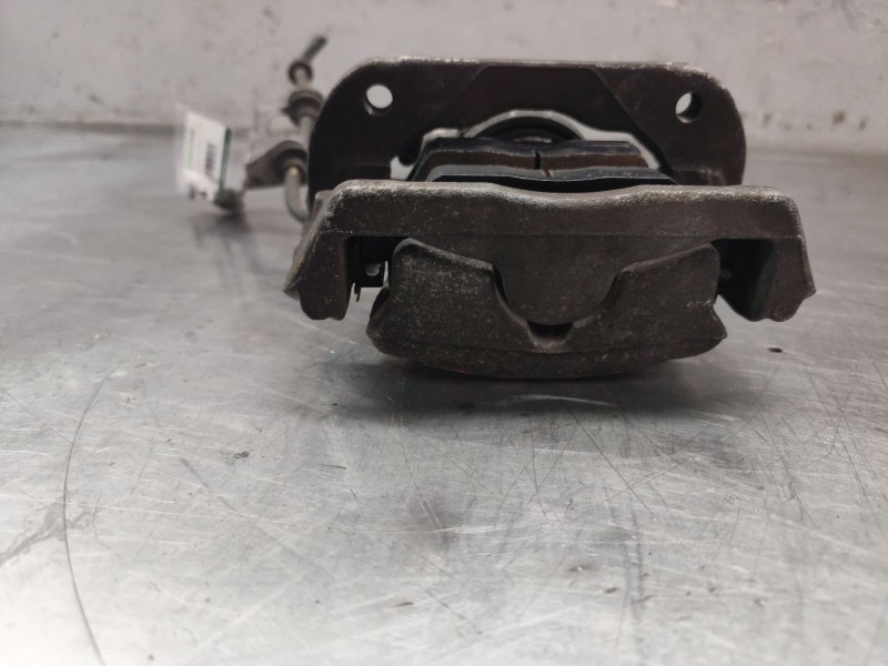 Recambio de pinza freno delantera derecha para bmw 1 (e81) 118 d referencia OEM IAM   