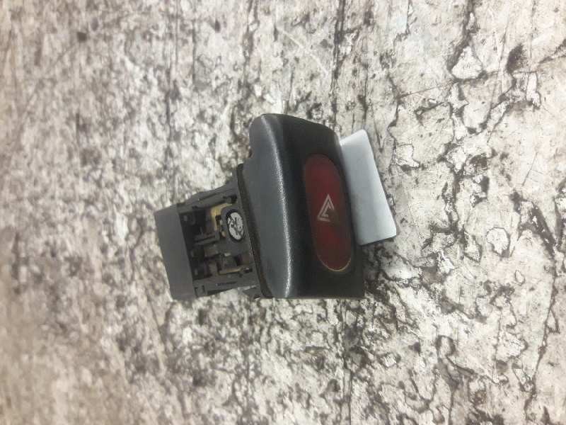 Recambio de warning para nissan serena (c23m) 2.0 slx diesel referencia OEM IAM 06012 9 PINS 