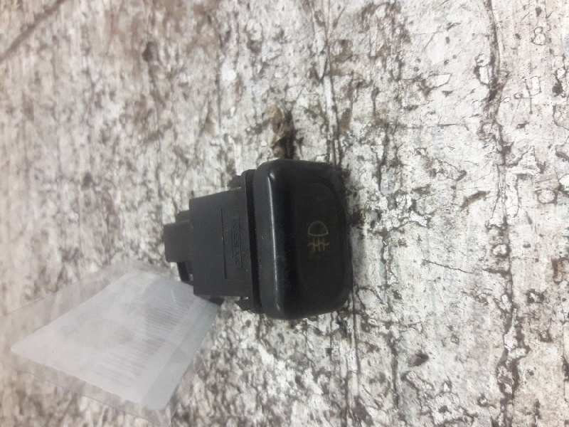 Recambio de boton antiniebla para nissan serena (c23m) 2.0 slx diesel referencia OEM IAM  4 PINS 