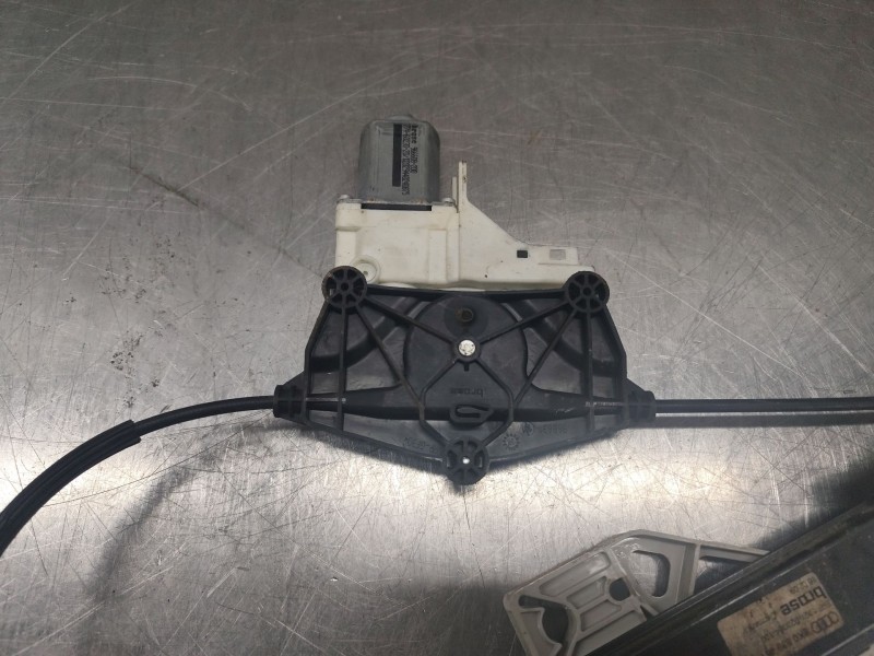 Recambio de elevalunas trasero izquierdo para audi a4 ber. (b8) básico referencia OEM IAM 8K0839461  