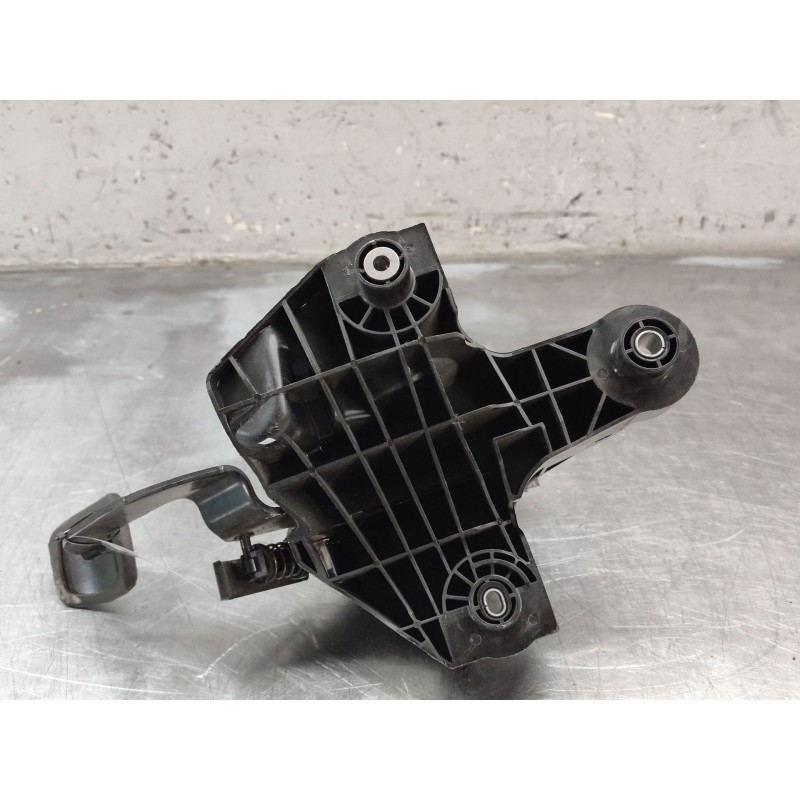 Recambio de pedal embrague para renault trafic iii furgoneta (fg_) 2.0 dci 120 (fgmn) referencia OEM IAM 14017095  