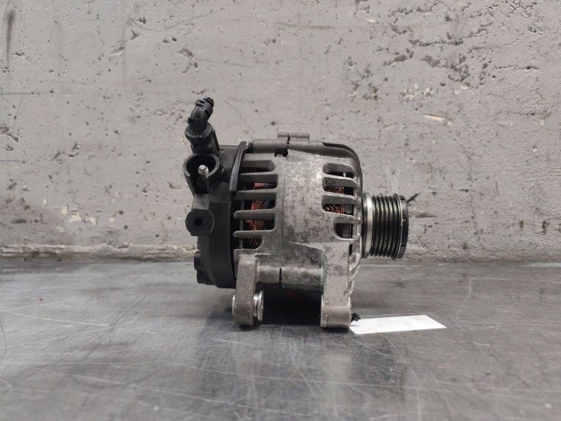 Recambio de alternador para peugeot expert kasten standard básico referencia OEM IAM 9818677980  