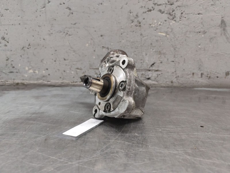 Recambio de bomba inyeccion para bmw 1 (e81) 118 d referencia OEM IAM BOMBA INYE  