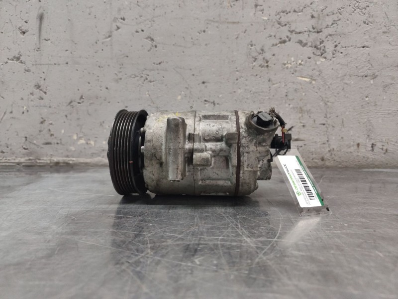 Recambio de compresor aire acondicionado para volkswagen polo (9n1) gt referencia OEM IAM 6Q0820803DX  