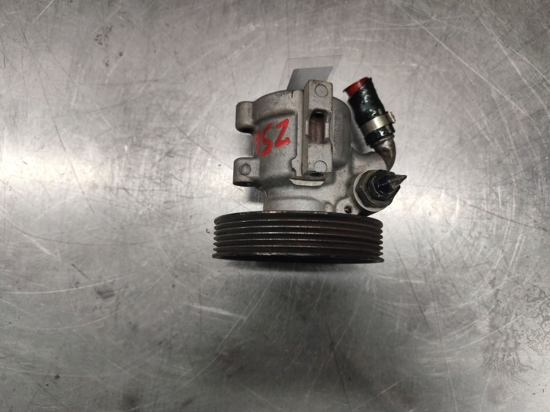 Recambio de bomba direccion para peugeot partner (s1) combispace referencia OEM IAM 26068593  