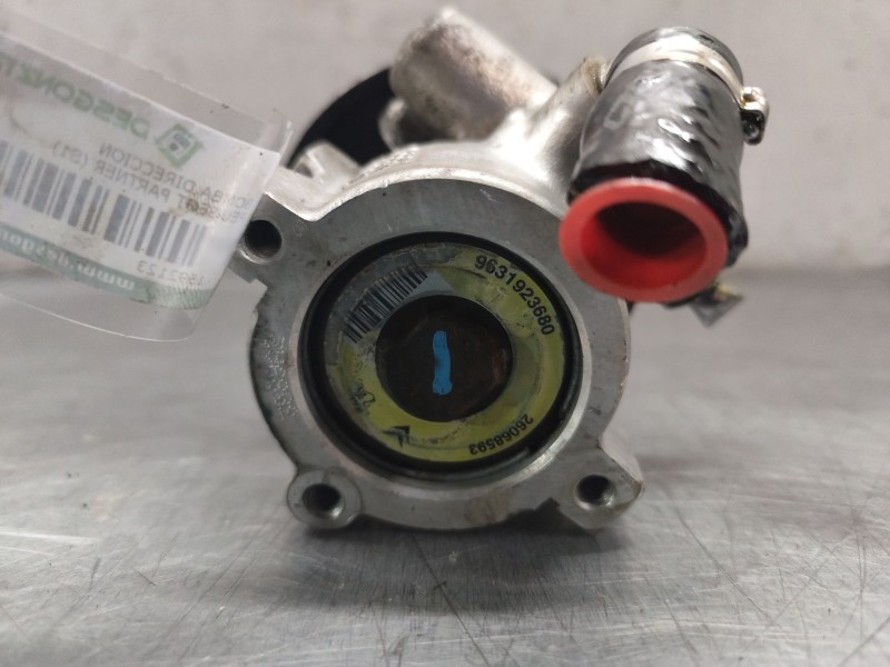 Recambio de bomba direccion para peugeot partner (s1) combispace referencia OEM IAM 26068593  