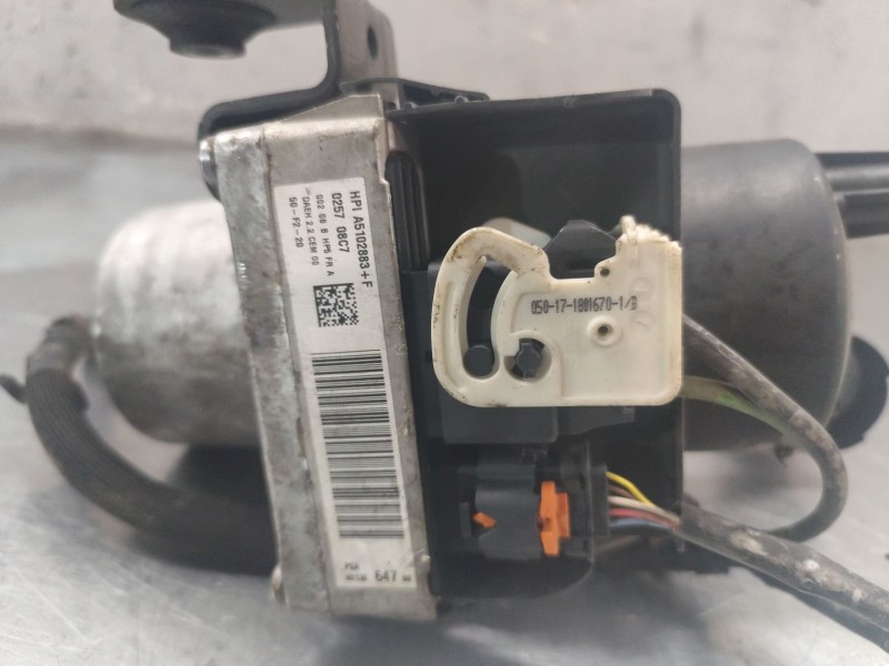 Recambio de bomba direccion para peugeot partner tepee 1.6 bluehdi 100 referencia OEM IAM 117132d  