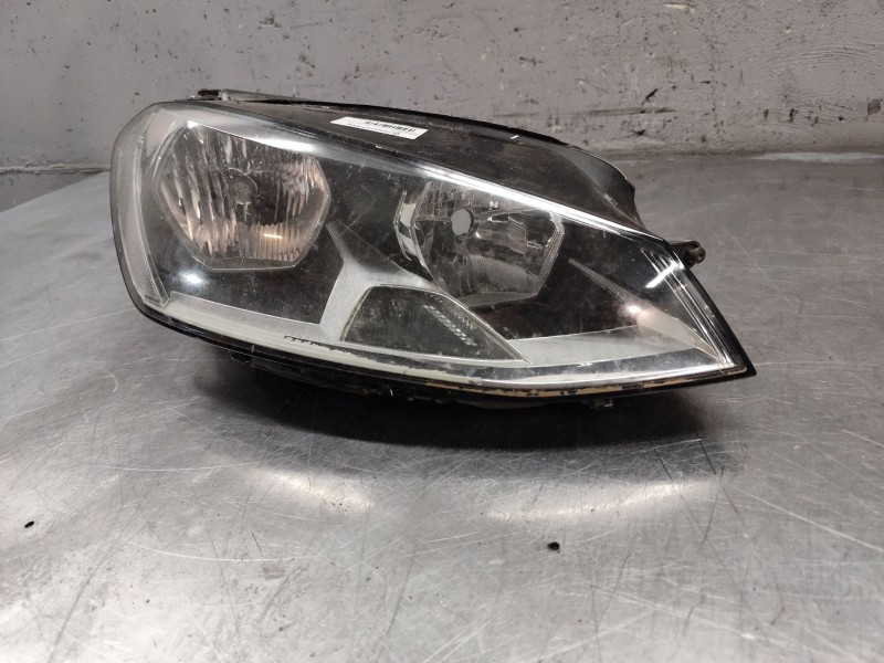 Recambio de faro derecho para volkswagen golf vii (5g1, bq1, be1, be2) 1.6 tdi referencia OEM IAM 5G1941006E  