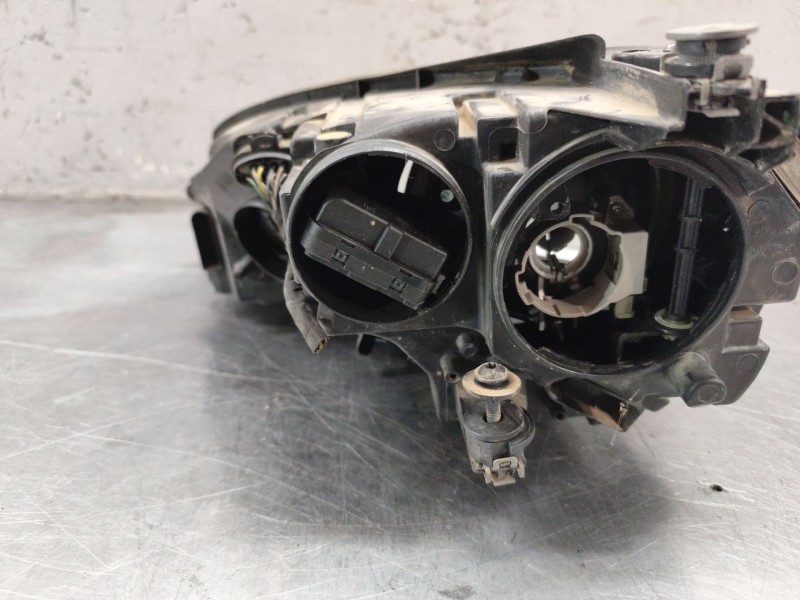 Recambio de faro derecho para volkswagen golf vii (5g1, bq1, be1, be2) 1.6 tdi referencia OEM IAM 5G1941006E  