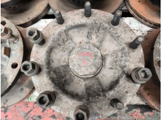 Recambio de buje delantero para renault premium lander 10.8 diesel referencia OEM IAM 7421022433  