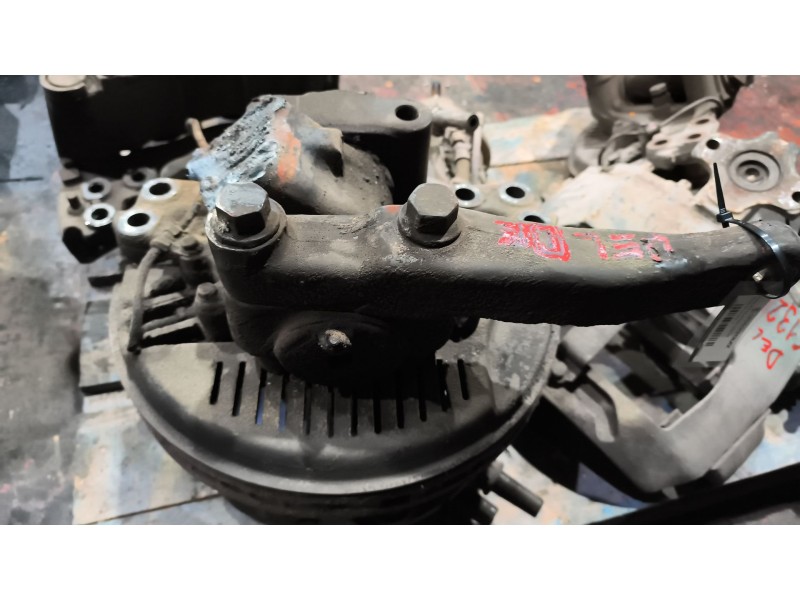 Recambio de mangueta delantera derecha para volvo fm 12 2002 referencia OEM IAM 20455920  