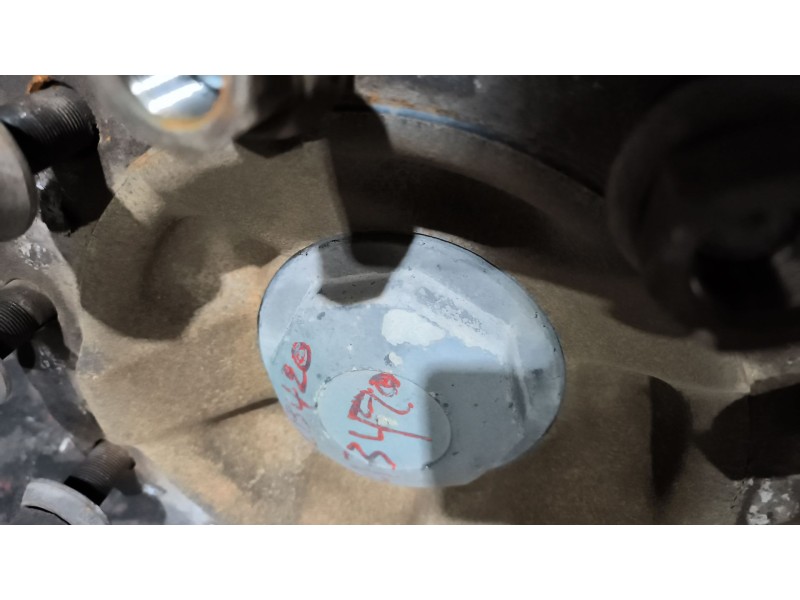 Recambio de buje delantero para volvo fm 12 2002 referencia OEM IAM 85107750  