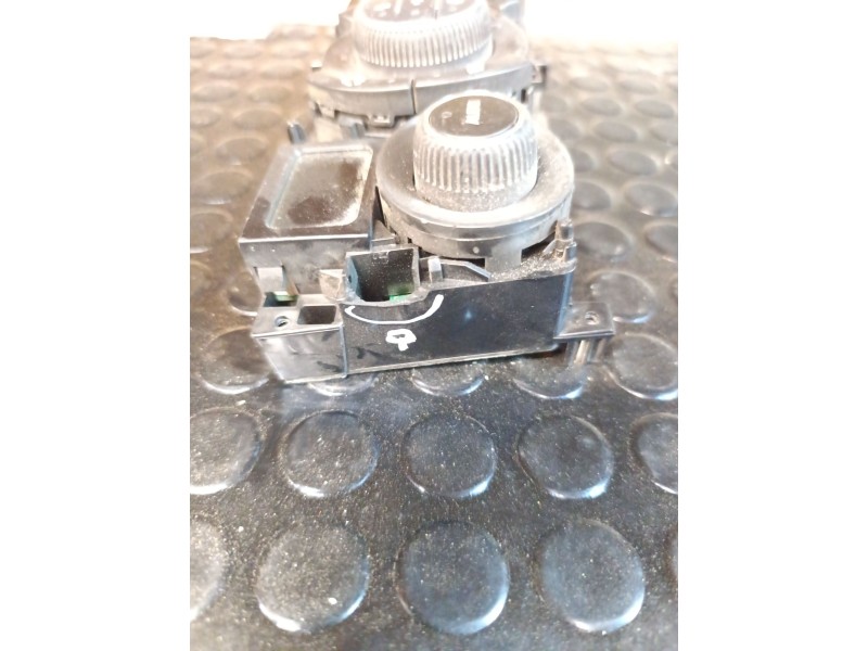 Recambio de mando climatizador para peugeot 308 confort referencia OEM IAM 96850724xt  