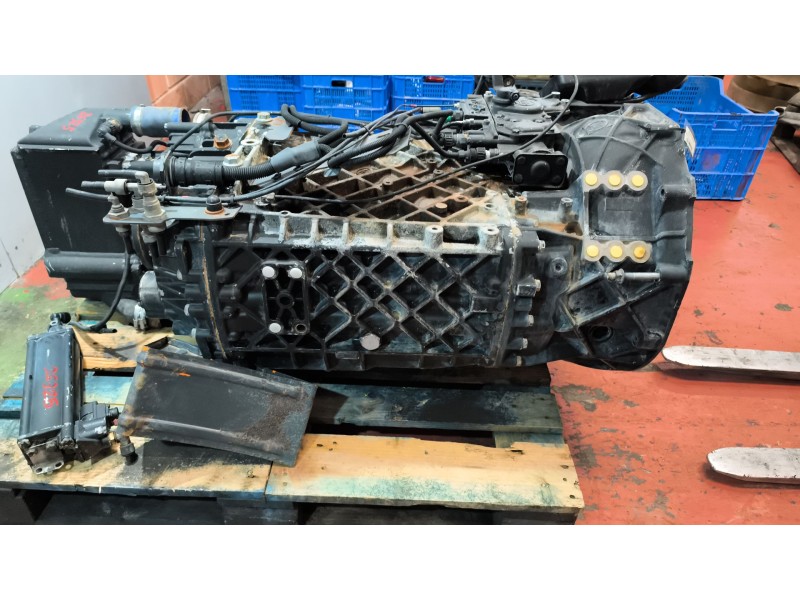 Recambio de caja cambios para renault magnum ab 2005 12.8 diesel referencia OEM IAM 16S221IT 1316041755 5010545005