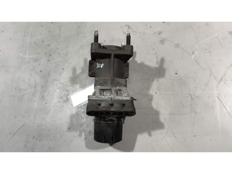 Recambio de valvula aire para renault magnum ab 2005 12.8 diesel referencia OEM IAM 5010633320 K001428 