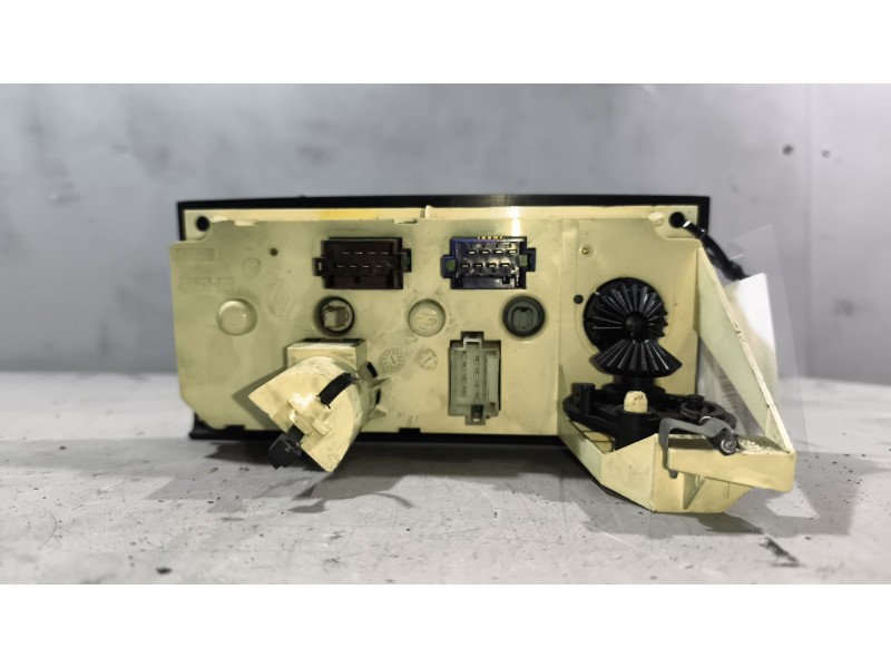 Recambio de mando calefaccion / aire acondicionado para renault magnum ab 2005 12.8 diesel referencia OEM IAM 5010290297  