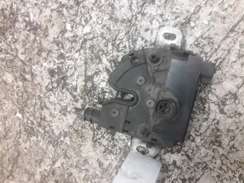 Recambio de cerradura capot para ford focus berlina (cak) ghia referencia OEM IAM F00P0M0058 2 PINS 