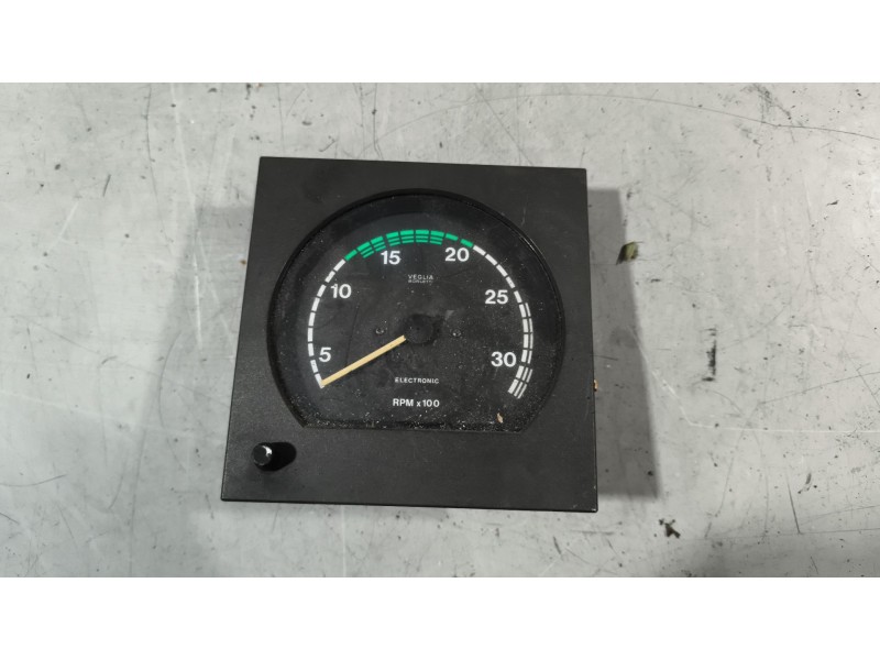 Recambio de cuadro instrumentos para iveco andecar i referencia OEM IAM 99434035  