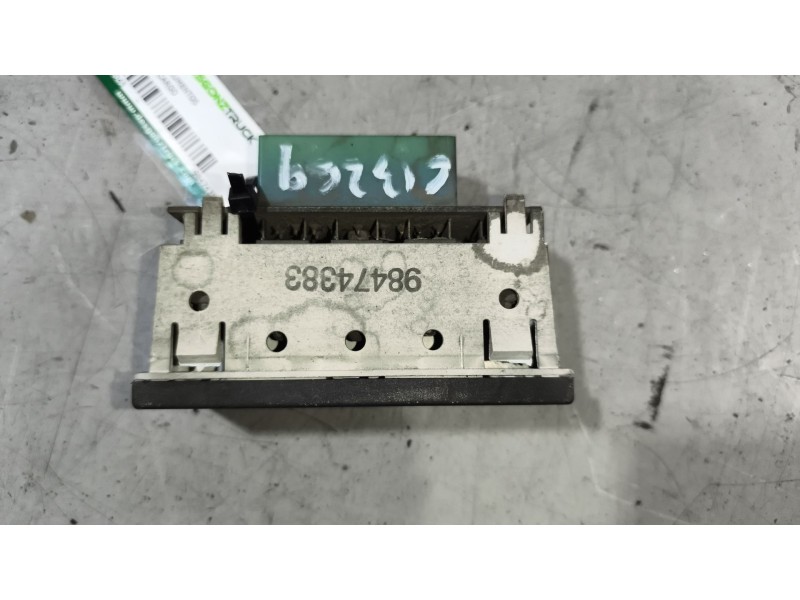 Recambio de cuadro instrumentos para iveco eurocargo 5.9 diesel referencia OEM IAM 98474383  