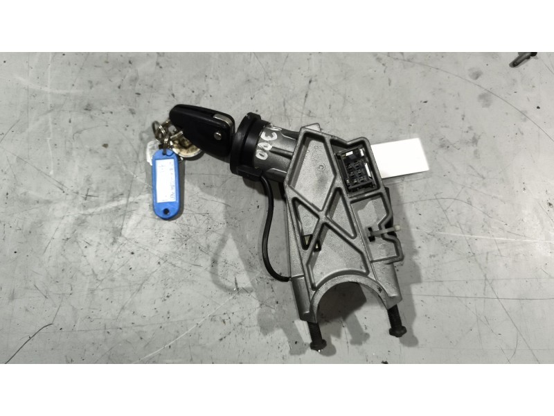 Recambio de conmutador de arranque para renault magnum ab 2005 12.8 diesel referencia OEM IAM 5010590596  