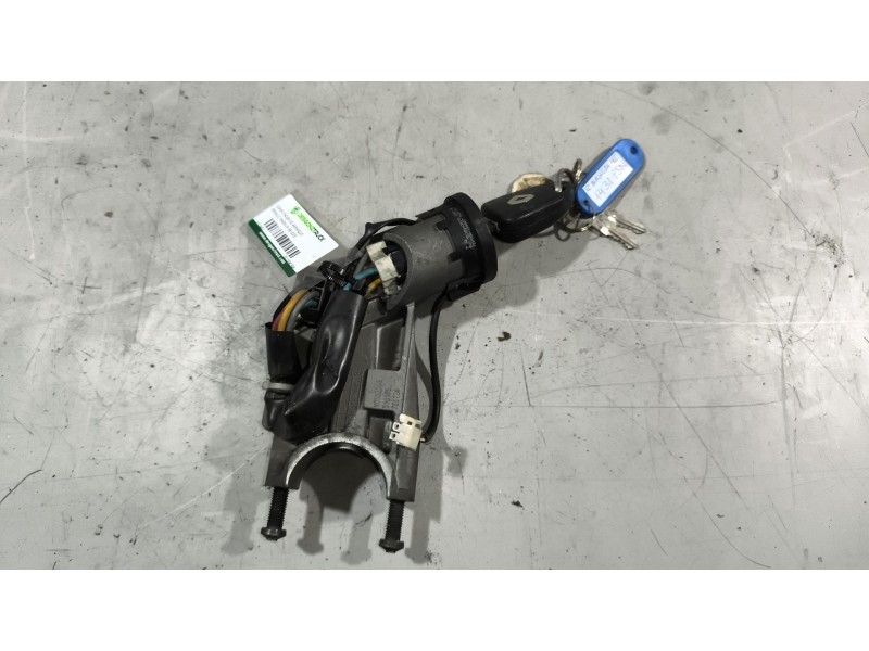 Recambio de conmutador de arranque para renault magnum ab 2005 12.8 diesel referencia OEM IAM 5010590596  