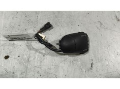 Recambio de mando radio para renault magnum ab 2005 12.8 diesel referencia OEM IAM 5010589997  