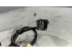 Recambio de mando radio para renault magnum ab 2005 12.8 diesel referencia OEM IAM 5010589997   2