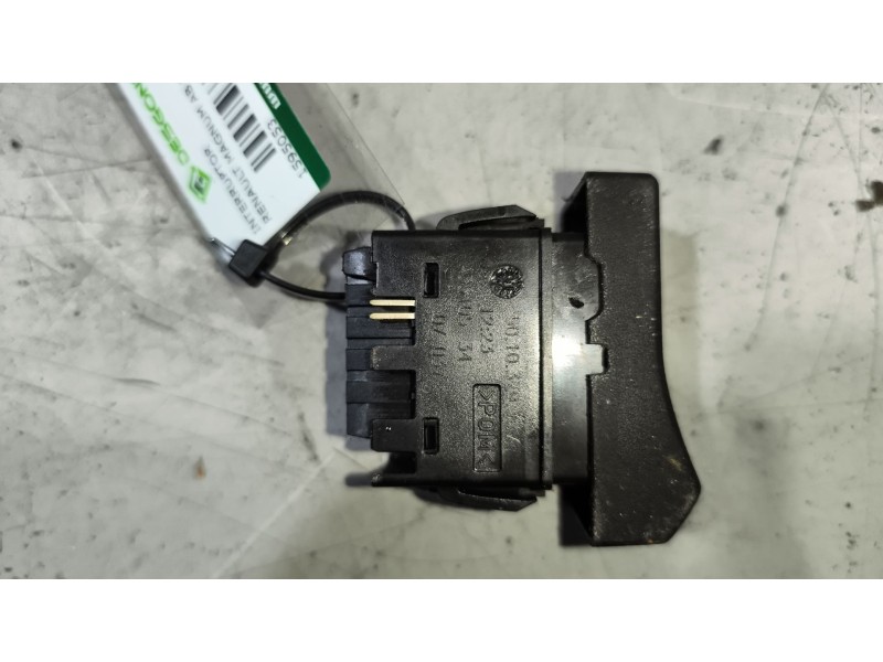 Recambio de interruptor para renault magnum ab 2005 12.8 diesel referencia OEM IAM 5010379357  