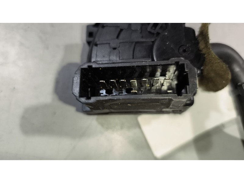 Recambio de mando limpia para renault magnum ab 2005 12.8 diesel referencia OEM IAM 5010589991  