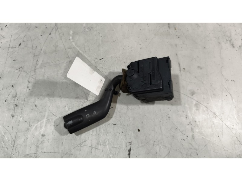 Recambio de mando limpia para renault magnum ab 2005 12.8 diesel referencia OEM IAM 5010589991  