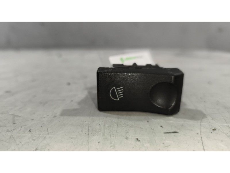 Recambio de interruptor para renault magnum ab 2005 12.8 diesel referencia OEM IAM 5010589022  