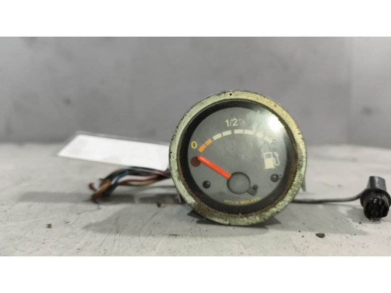 Recambio de cuadro instrumentos para iveco andecar i referencia OEM IAM 98489435  