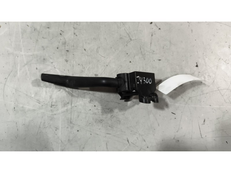 Recambio de mando intarder para renault magnum ab 2005 12.8 diesel referencia OEM IAM 7420864647  