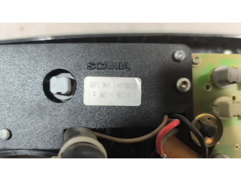 Recambio de cuadro instrumentos para scania serie 4 (p/r 164 l) 15.6 diesel referencia OEM IAM 1431962  