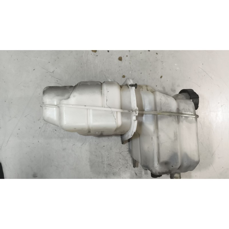 Recambio de deposito expansion para scania serie 4 (p/r 164 l) 15.6 diesel referencia OEM IAM 2401668  