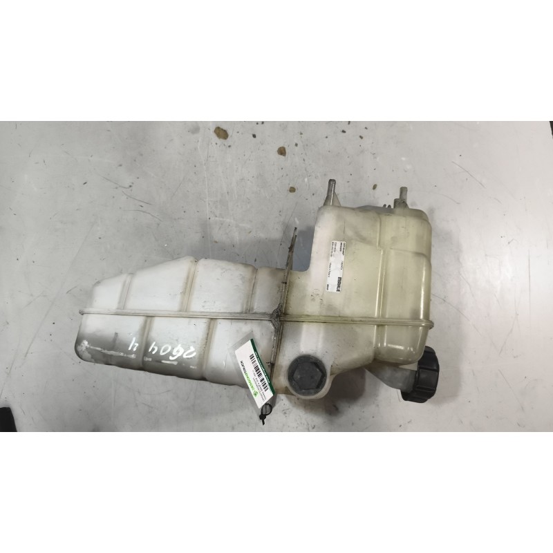 Recambio de deposito expansion para scania serie 4 (p/r 164 l) 15.6 diesel referencia OEM IAM 2401668  