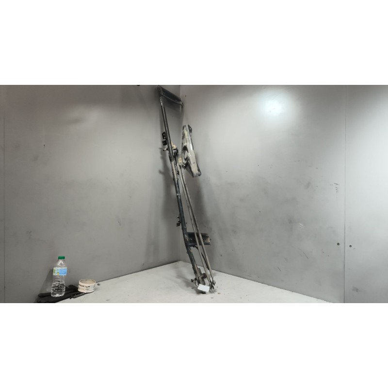 Recambio de articulacion limpia delantero para scania serie 4 (p/r 164 l) 15.6 diesel referencia OEM IAM   